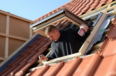 Pose de fenêtres de toit Velux à la Belliole